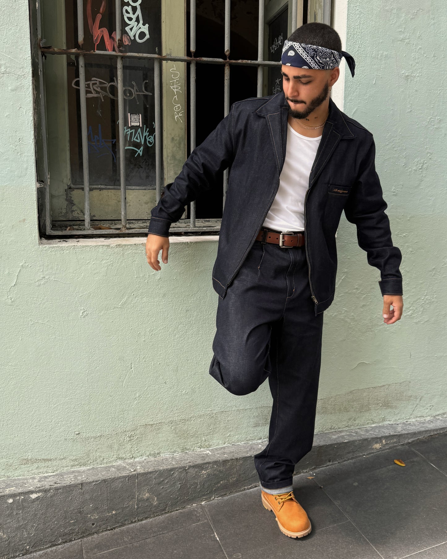 Set chaqueta “1 of 1” y pantalón • “Quién soy?”