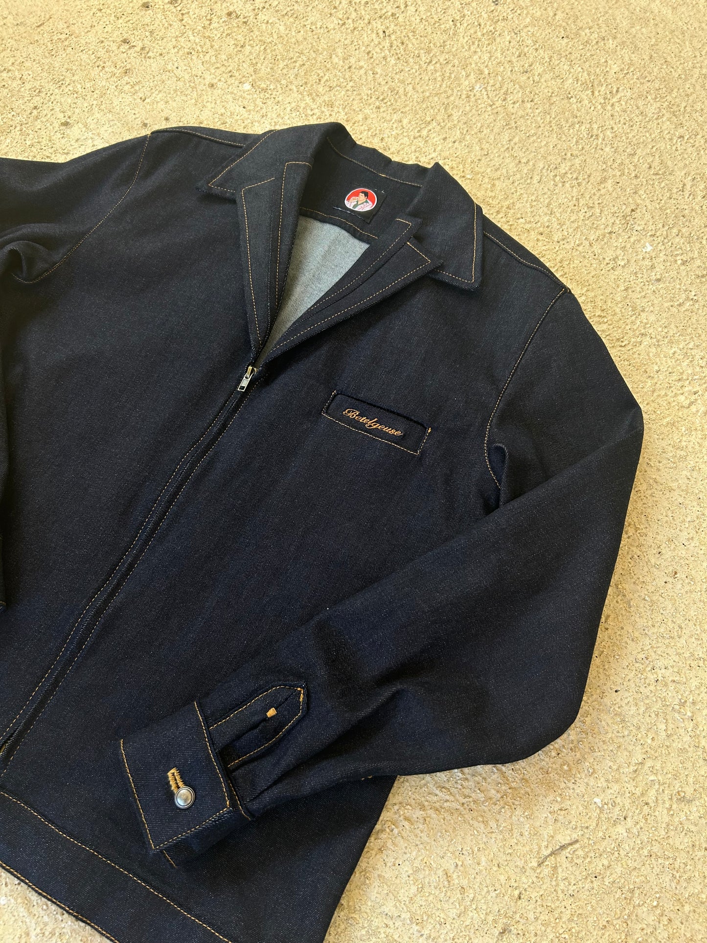 Set chaqueta “1 of 1” y pantalón • “Quién soy?”