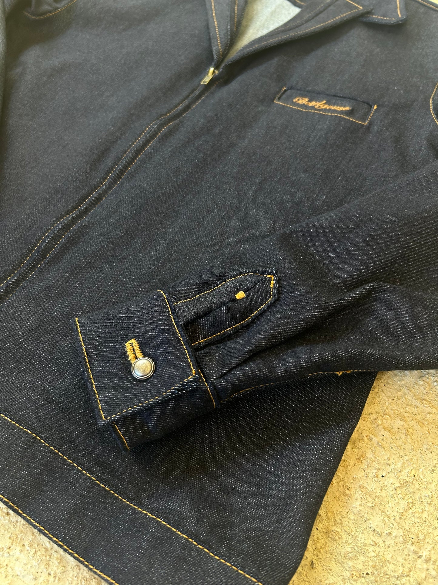 Set chaqueta “1 of 1” y pantalón • “Quién soy?”